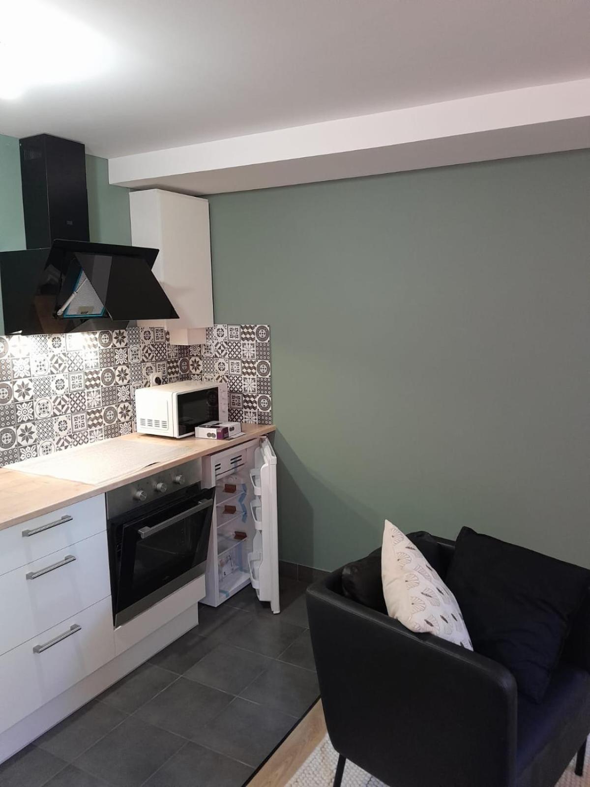Appartement Proche Gare Saint-Brieuc Eksteriør bilde